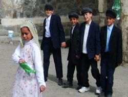 Erzurum Köy Oyunları yaşatılıyor